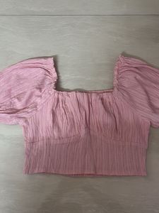 Savana’s brand new Pink Puff Sleeve Top