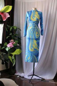 Urbanic Chic Swirl Print Dress