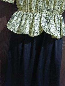 Vintage Leaf Print Dress And Net Dres