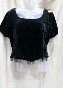 303010. Elegant Black Velvet Top
