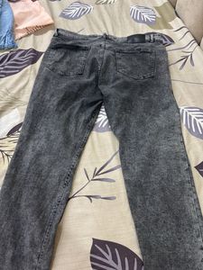 Stylish Grey Jeans
