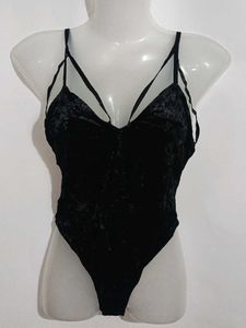 DAMN BEAUTIFUL VELVET BODYSUIT