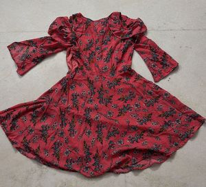 coral Printed Knee Length Casual Women Regular Fit