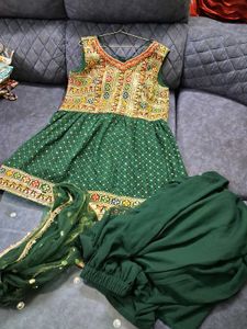 Green Embroidered Kurta Set