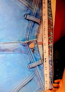 Light Wash Denim Jeans