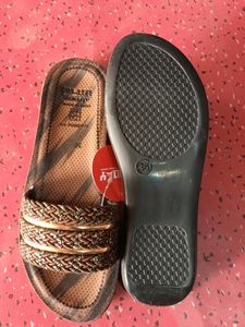 Ladies Slipper