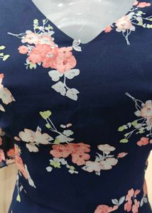 beautiful floral dress ,size M/L