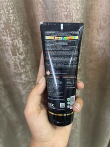 VLCC charcoal Peel Off  Mask