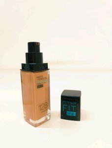 Maybelline New York Fit Me Foundation 128