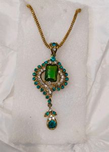 Vintage Red Gemstone Gold Tone Necklace