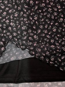Black Mini Skirt⭐️