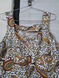 Paisley Print Sleeveless Top