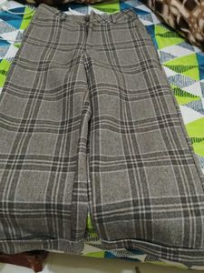 women woolen Trousers