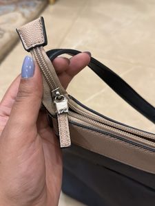 Elegant Two-Tone Shoulder Bag