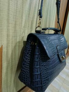 Stylish Blue Crocodile 🐊 Print Handbag