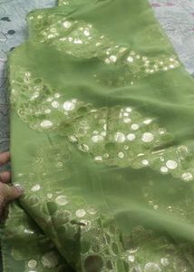 Saree Without Blouce