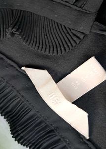 H&amp;M Ruffle Tie-up Dress