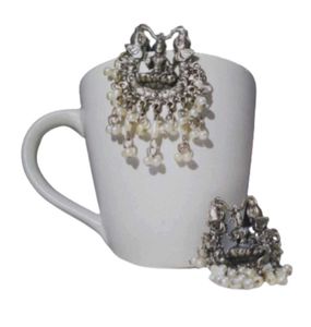 Lakshmi Pearl Drop Earrings