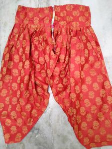 Shalwar Suit Red / Skin Colour