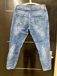 Benetton mid waist cropped light fade jeans