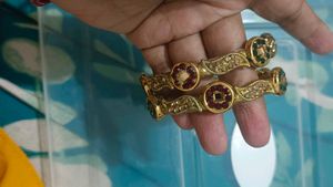 Bangle