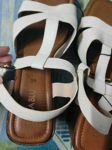 LUNA BLU Wedge 🆕🏷️