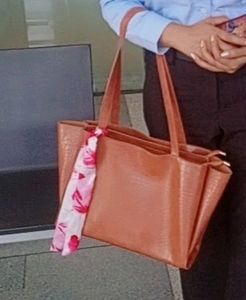 Brown Official Ladies Purse In Well Condition