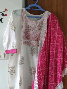 Elegant White Printed Kurta