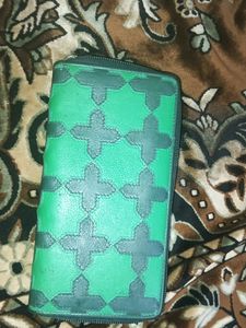This is The Pure Leather purse For women