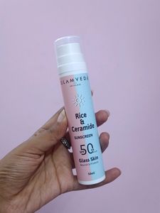 GLAMVEDA RICE AND CERAMIDE SUNSCREEN