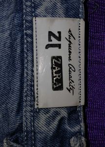 A 6 pocket straight pant