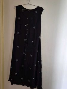 Women's Cotton Printed Black Hand-Print Kurta Set|