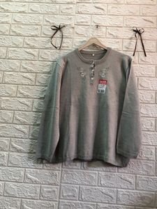 Embroidered Grey Pullover🇺🇸