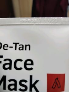 Ustra De Tan Face Mask