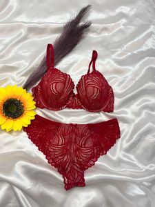 Red Lace Lingerie Set