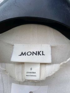 New with tag Pinterest Ribbed Knit Cropped Sweater