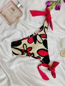 🇳🇿💗💫Floral Bikini Bottom