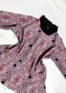 Short printed kurti/top for women