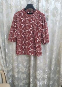 New Top... 1 time use only.. size.. XL/XXL