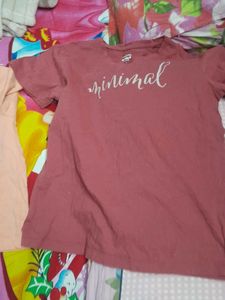 3 women tshirts s size