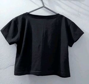 Basic Black Crop Top