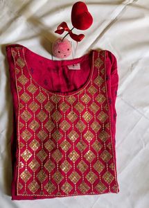 Pretty Zari Design Yoke Part kurti