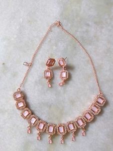 Elegant Necklace & Earring Set