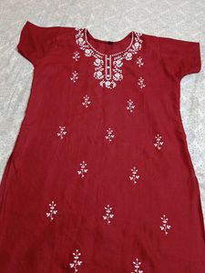 Red Kurta With Embroidery White