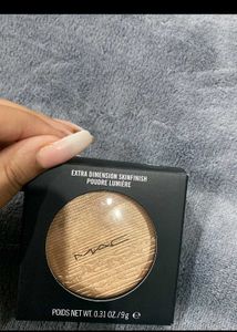 MAC Skinfinish