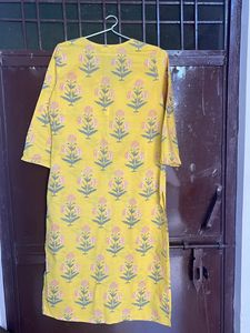 Varanga Yellow Printed Sequined Kurti