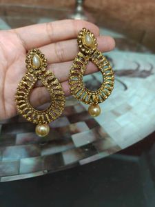 Gold Tone Drop Earrings