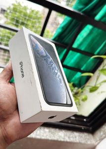 I Phone XR
