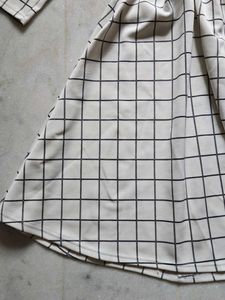 Checkered Casual Midi Dress