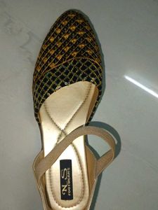Party Wear Sandals